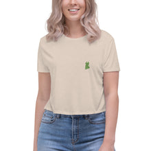 Load image into Gallery viewer, Crop Tee