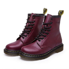 Load image into Gallery viewer, QUANZIXUAN Genuine Leather Women Boots Ankle Boots Female Autumn Winter Shoes Woman Couple Motorcycle Boots Women Ankle Boots